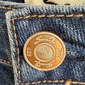 NWT Size 24W Seven7 Loose Straight Jean